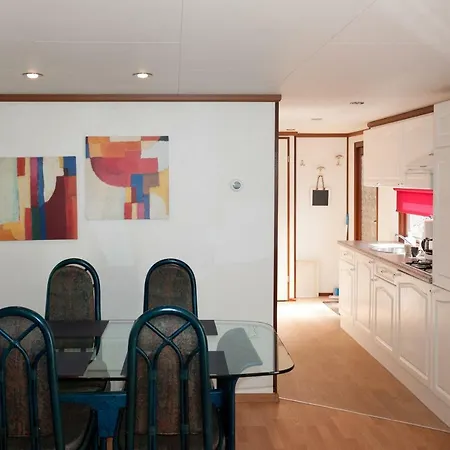 Holiday home The Place To Be-2 *